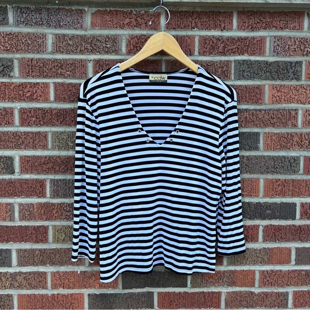 Creative Design Works Navy Blue and White Striped V Neck Long Sleeve Top